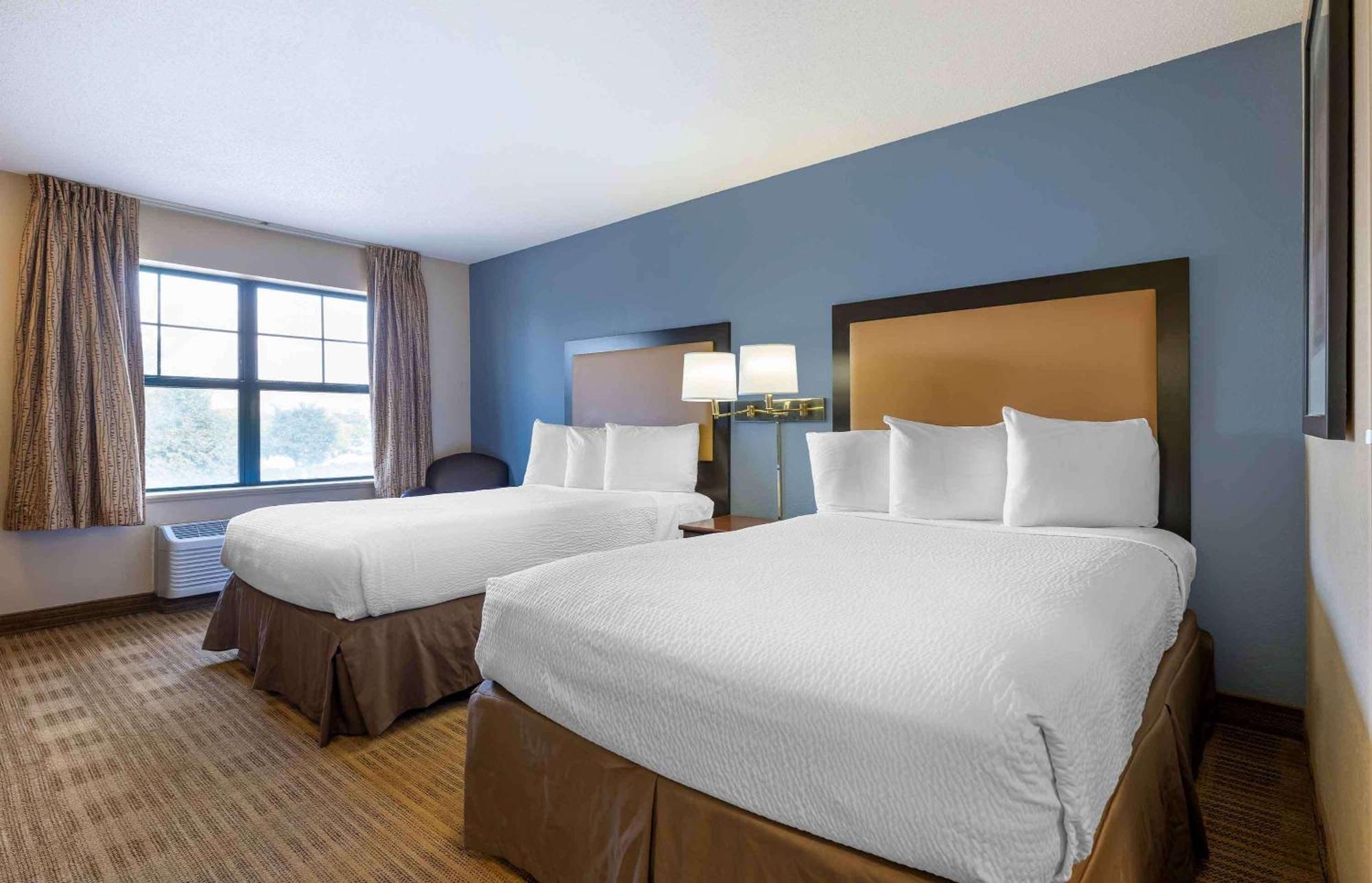 Extended America - Chicago - - Bollingbrook Romeoville
